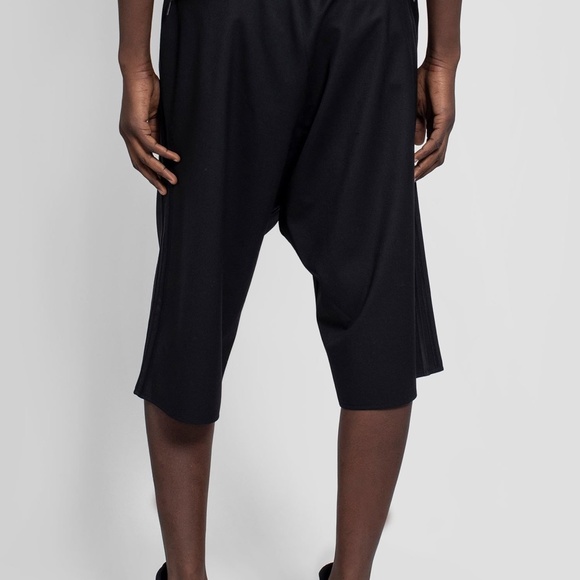 Y-3 Craft Shorts - NWT SS20 - Sold out everywhere - Picture 2 of 9